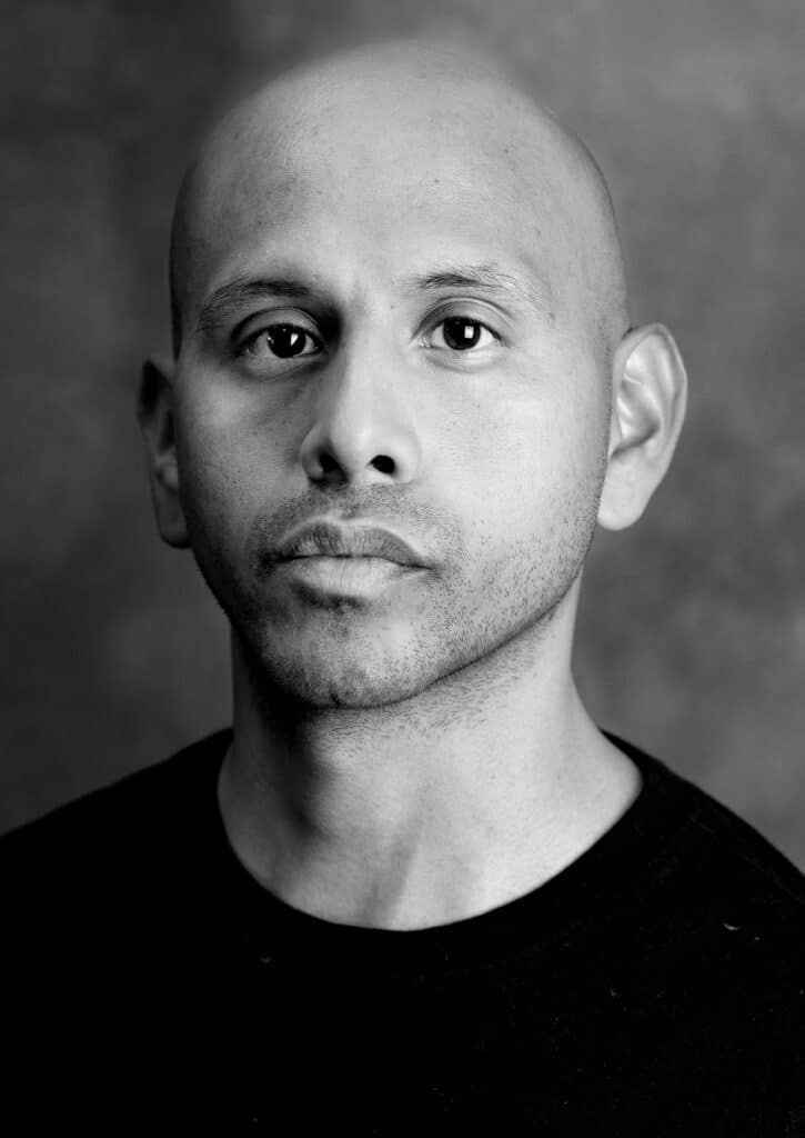 svartvitt porträtt på Simon Rodriguez , foto Maria Lilja