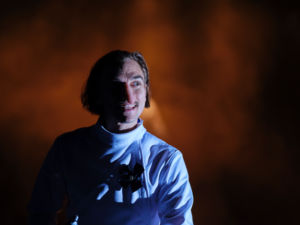 Jonas Österberg Nilsson i stor näsa leende