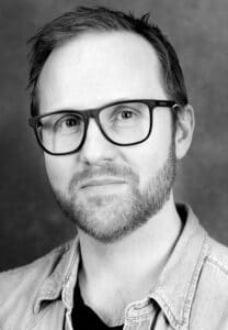 svartvit porträtt på Pontus Wonkavaara foto Maria Lilja